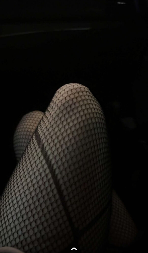 Twitch – Catlyn Crespo – Nude