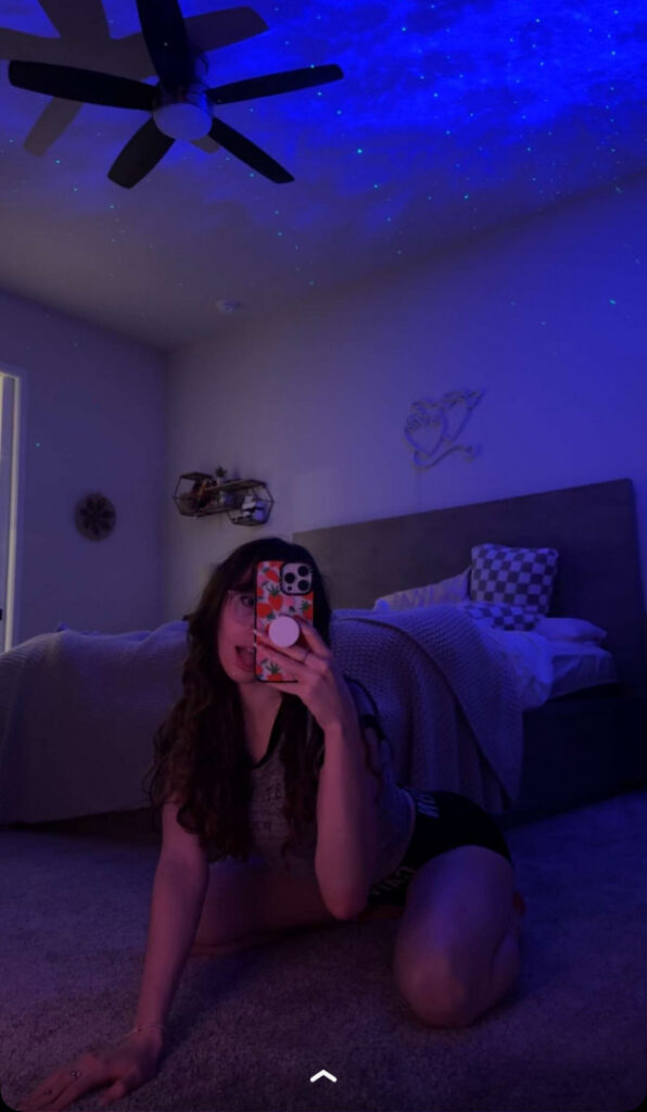 Twitch – Catlyn Crespo – Nude