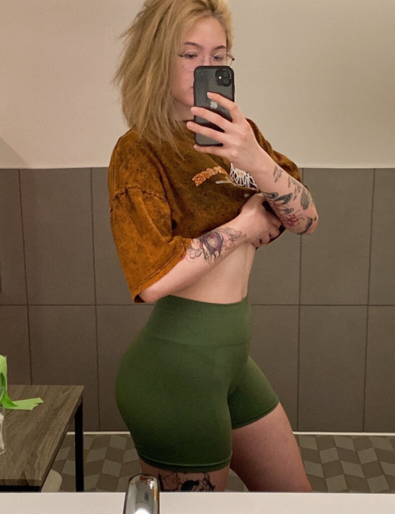 Patreon – Instagram – Caytie Cosplay – Nude Leaks