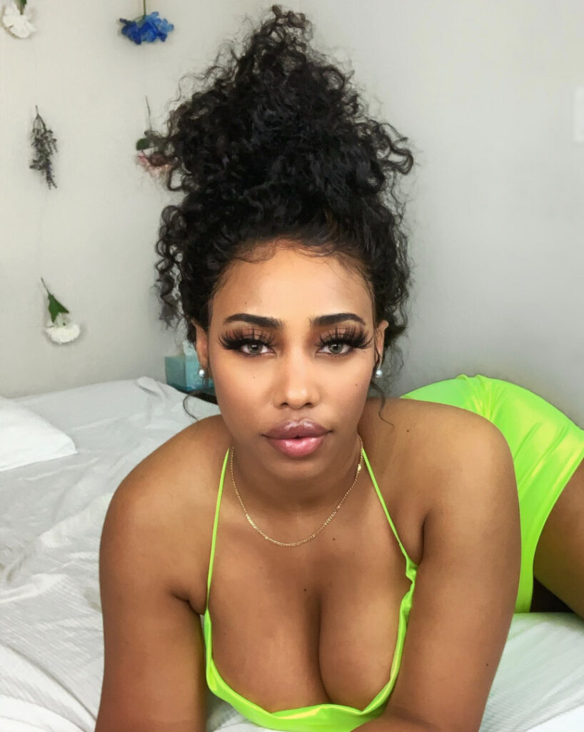 Instagram – Ebony – Chaotic Allure – Nude