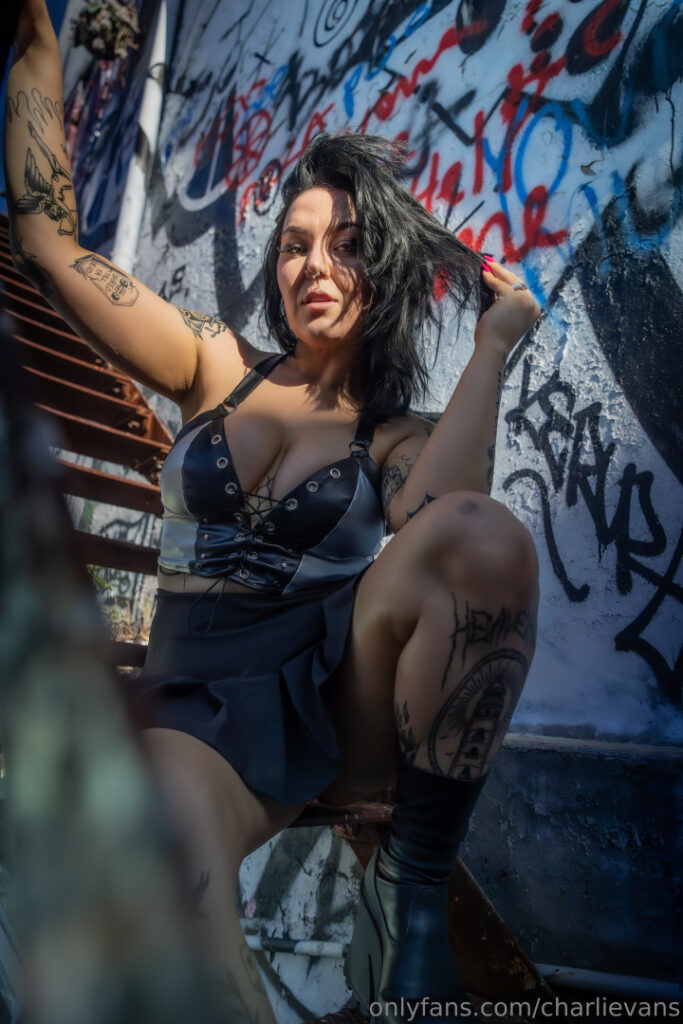 OnlyFans – Charli Evans (Pro-Wrestler) – Nude