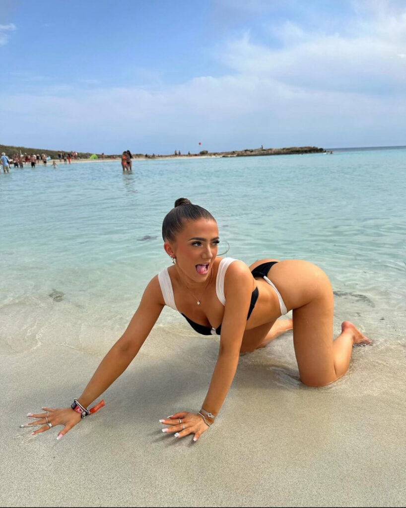 TikTok – Instagram – Chase Taomi – Nude