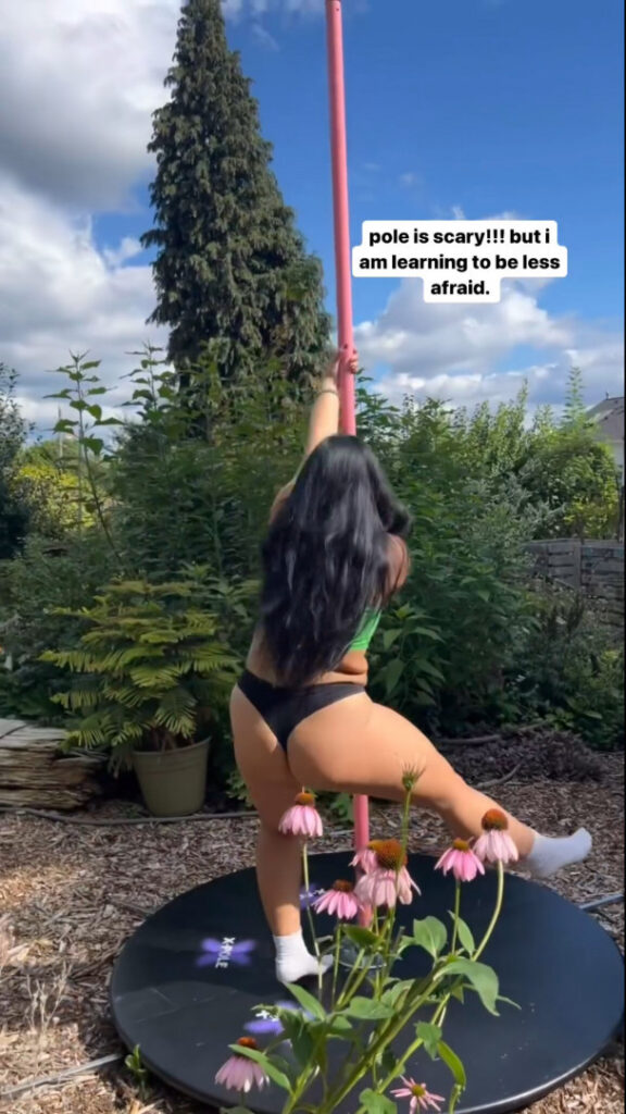 Youtube – TikTok – Instagram – Chloroblasts – Nude Leaks