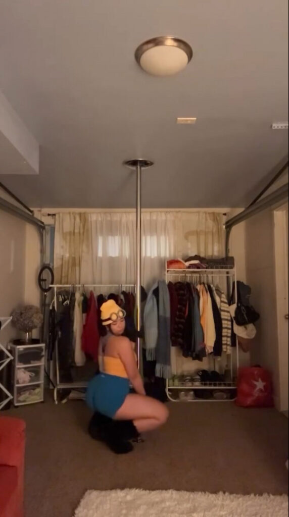 Youtube – TikTok – Instagram – Chloroblasts – Nude Leaks