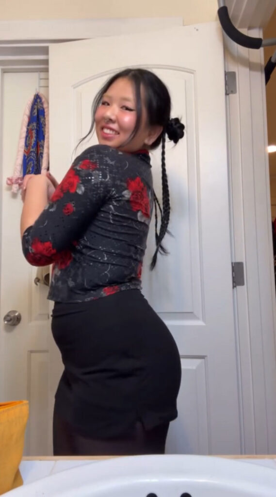 Youtube – TikTok – Instagram – Chloroblasts – Nude Leaks