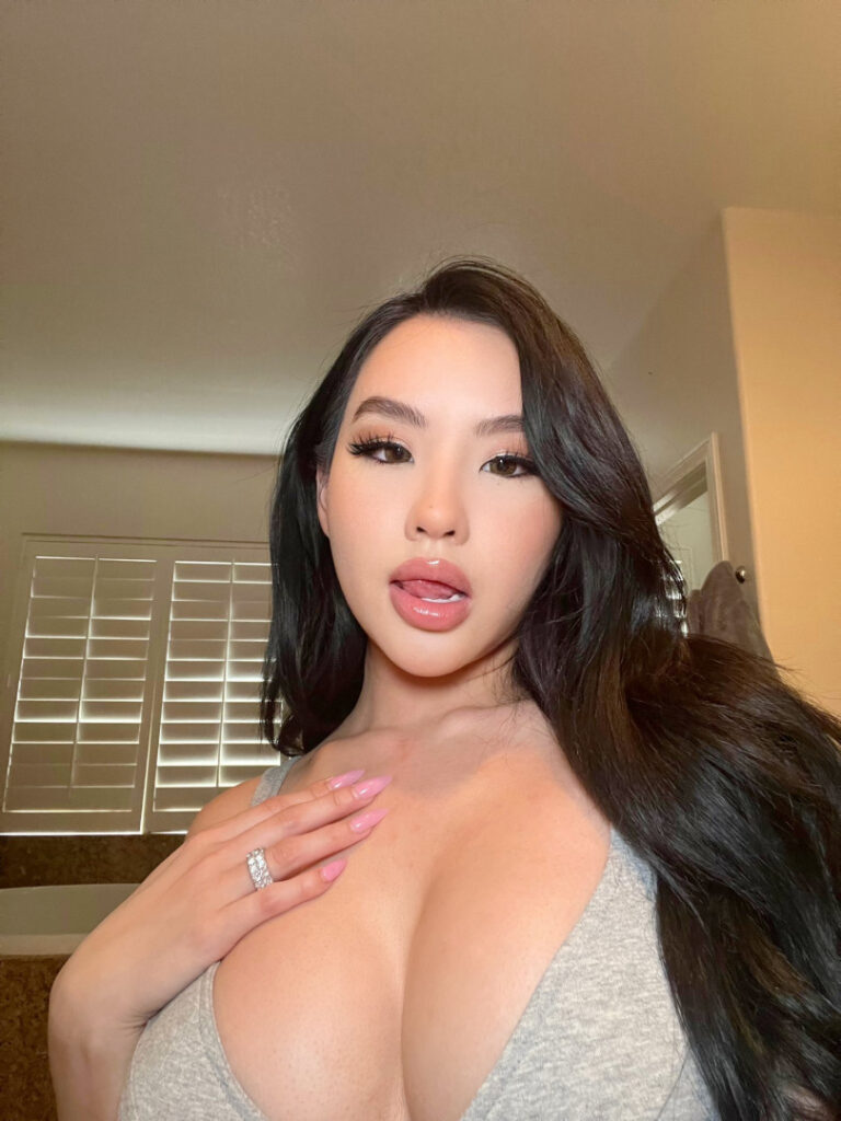 Instagram – chrissstyboo – Nude Leaks