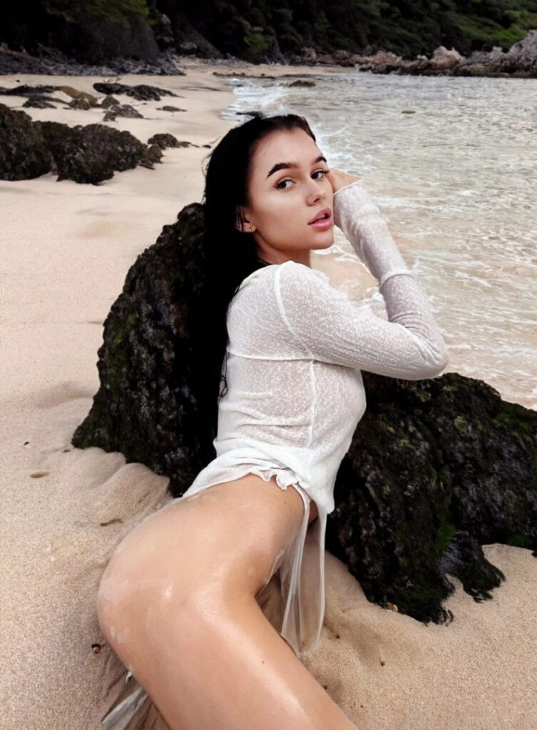 OnlyFans – Chrysolite – Nude