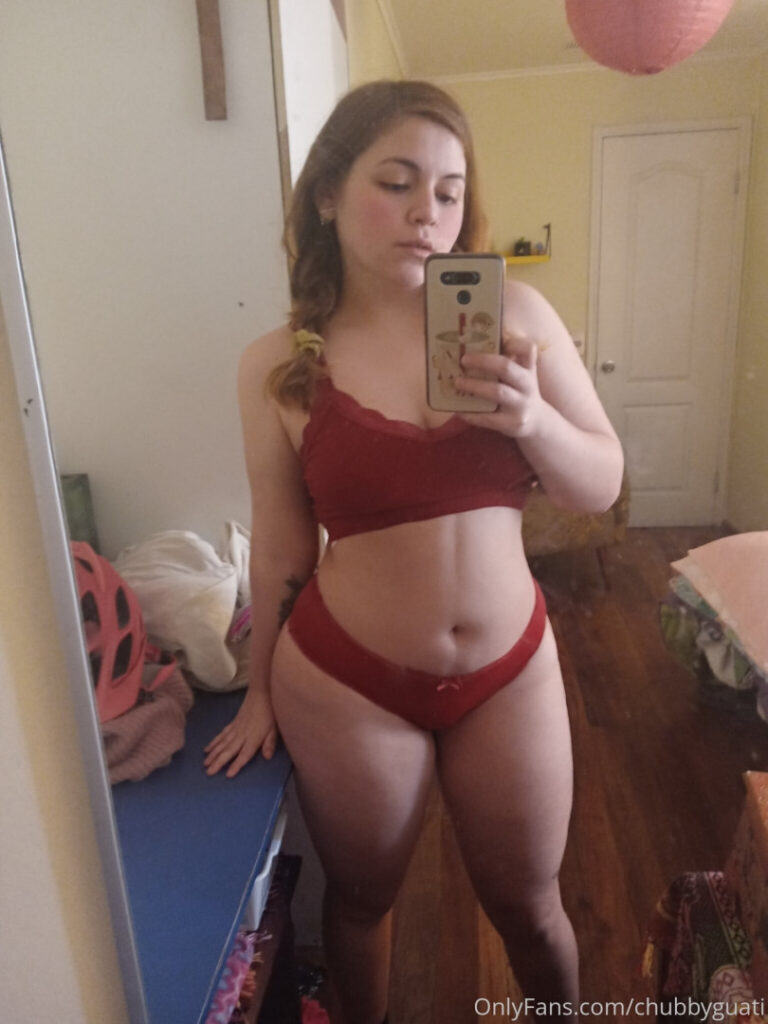 OnlyFans – T H I C C – chubbyguati – Nude