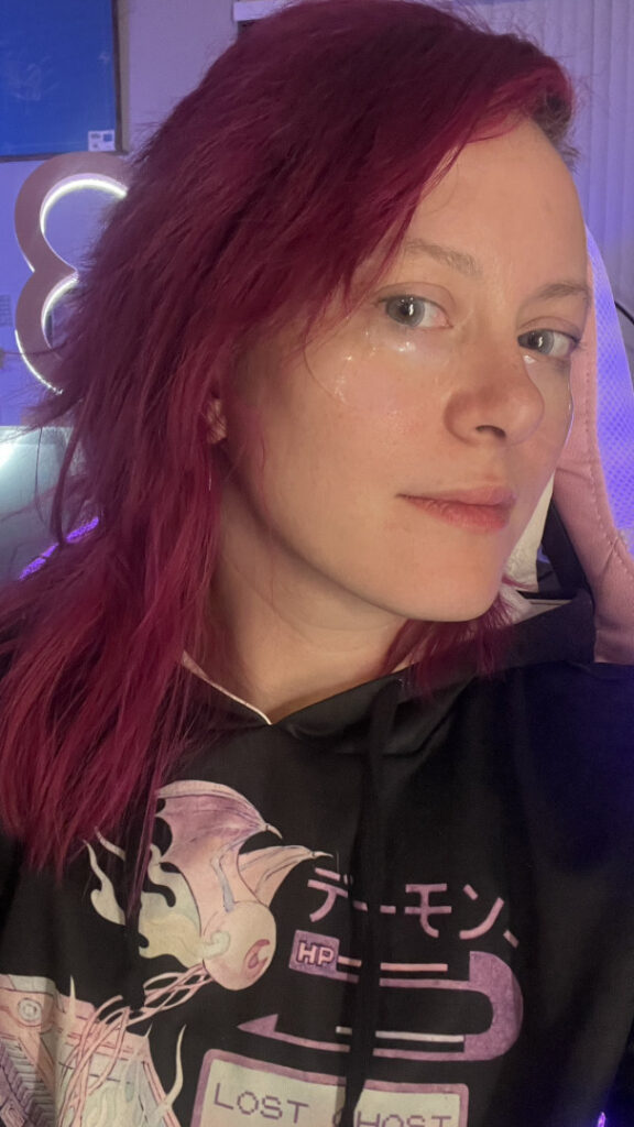 ⠀X⠀ – Claire Max – Nude Leaks