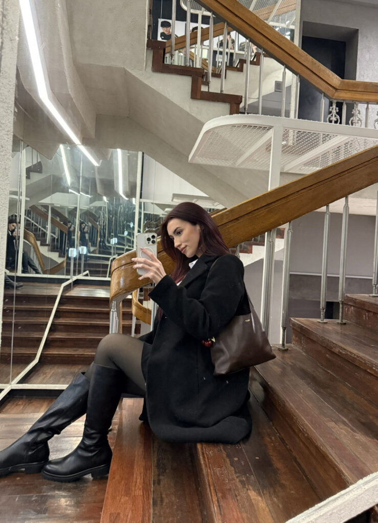 Twitch – Clara Gomez/ Claraatwork – Nude