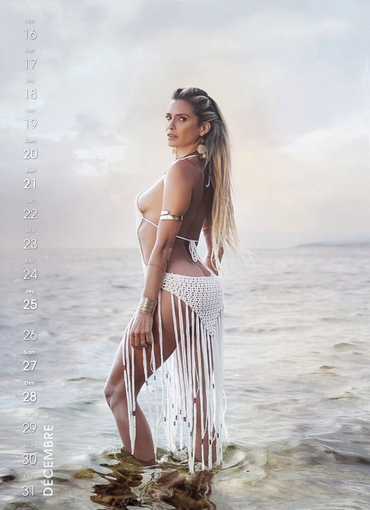 Instagram – Clara Morgane – Nude