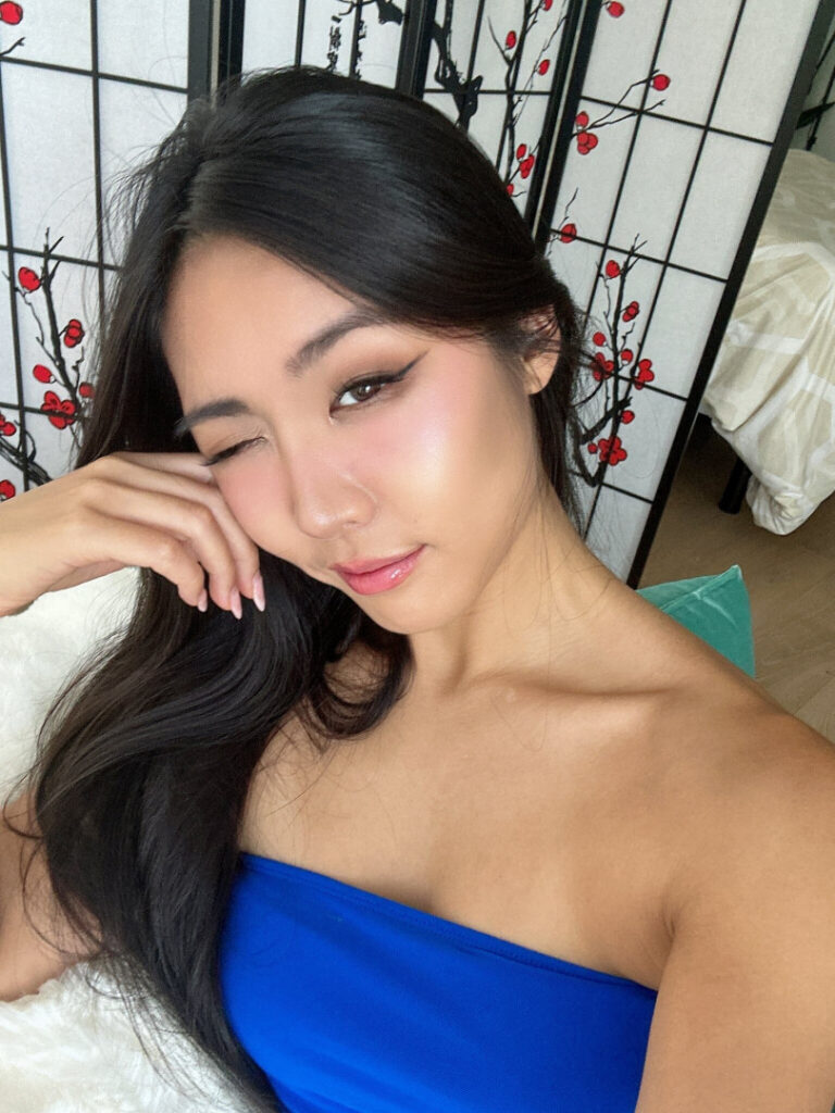 Twitch – Asian – Classic_Christinee / classic__christine – Nude