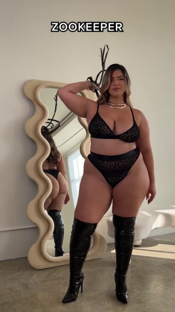 OnlyFans – Instagram – T H I C C – Claudia Rojas – Nude