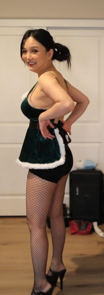 Twitch – Asian – Codemiko / Youneh – Nude