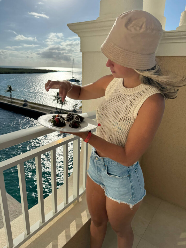 TikTok – Corina_907 | Corinna Layton – Nude