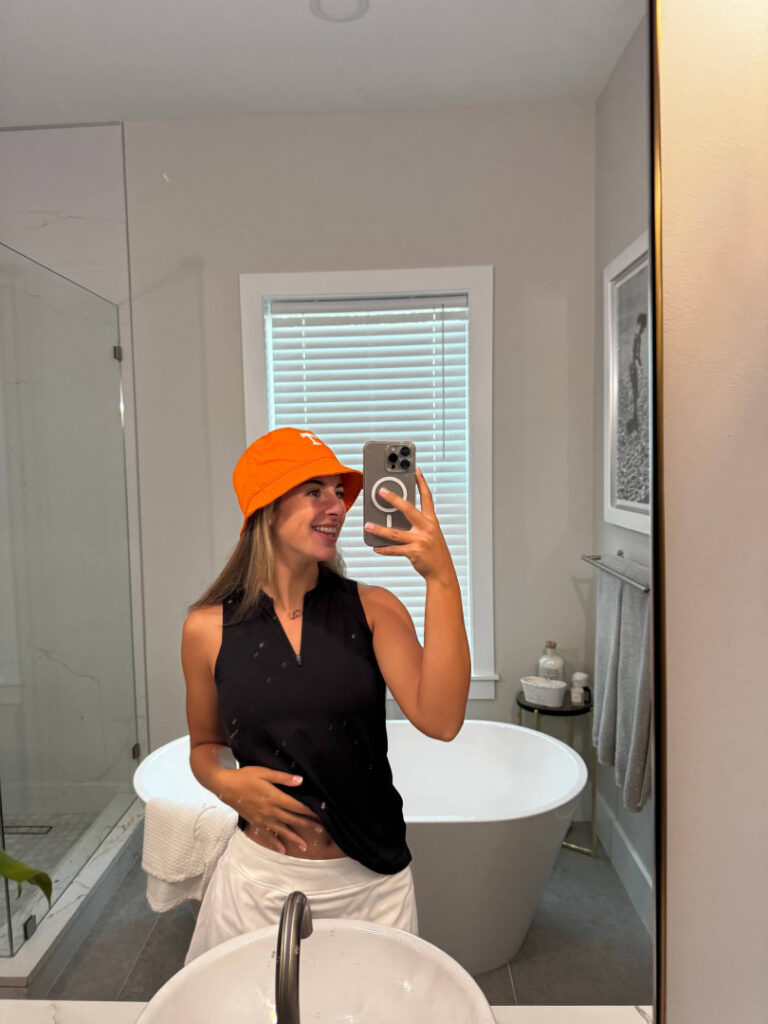 TikTok – Corina_907 | Corinna Layton – Nude