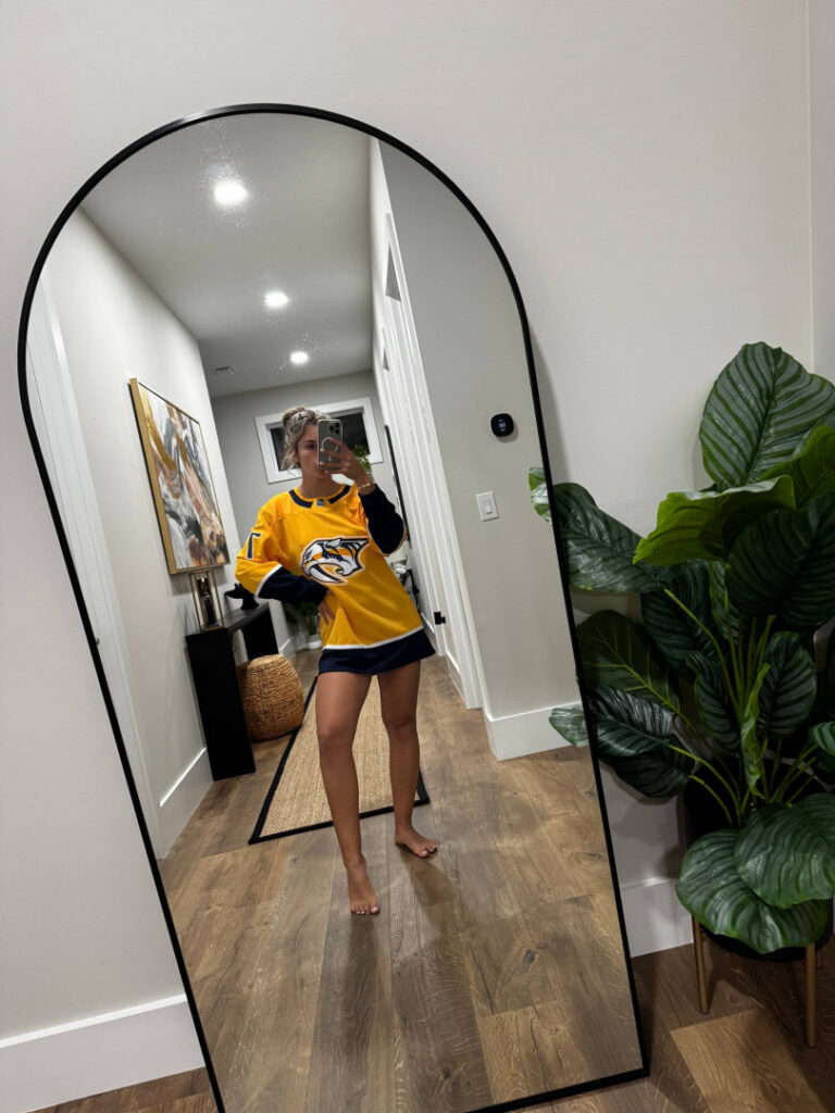 TikTok – Corina_907 | Corinna Layton – Nude