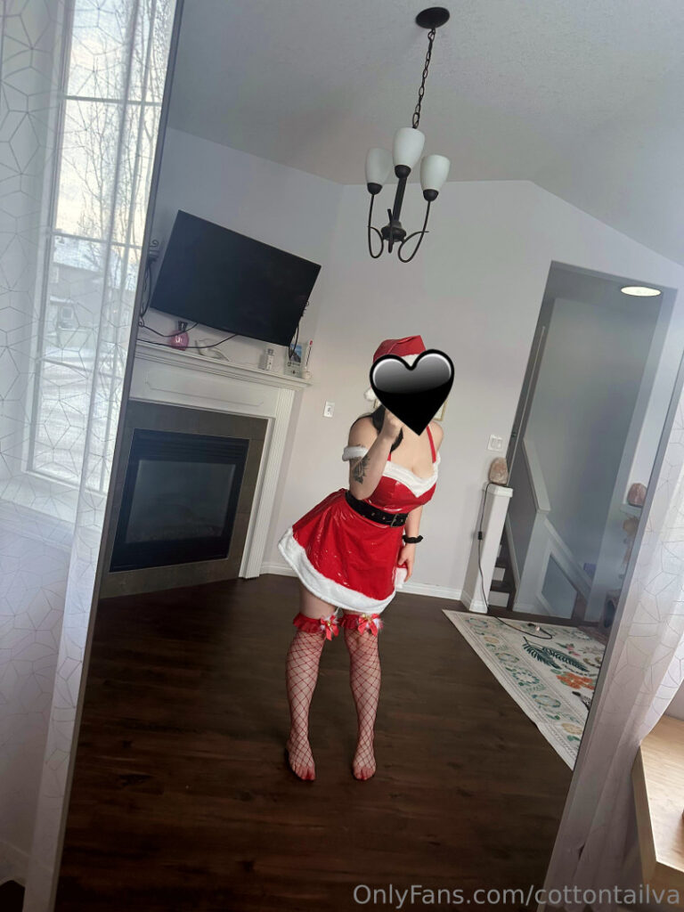 Twitch – CottontailVA – Nude