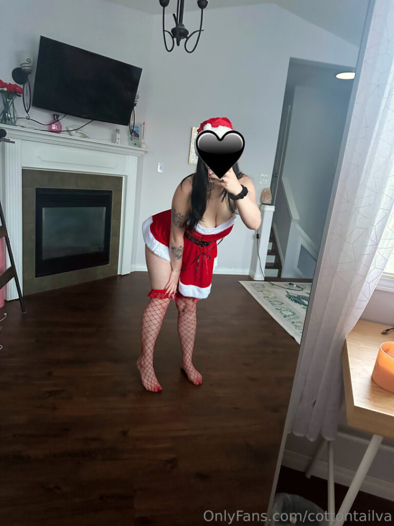 Twitch – CottontailVA – Nude