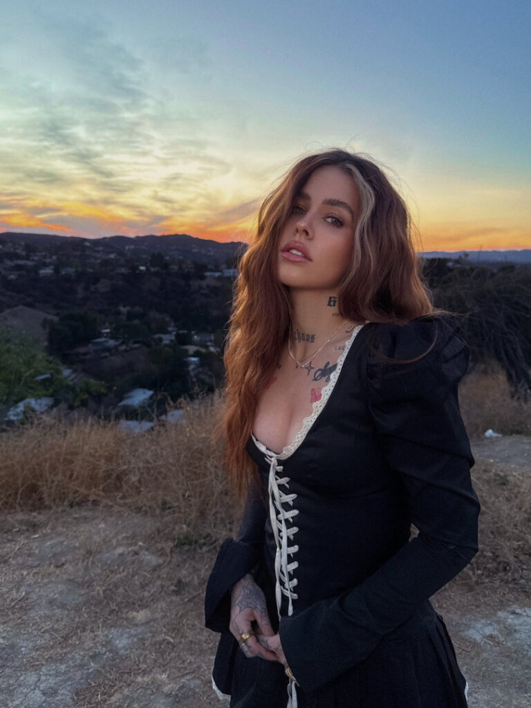 Twitch – Cray/Craysounds – Nude