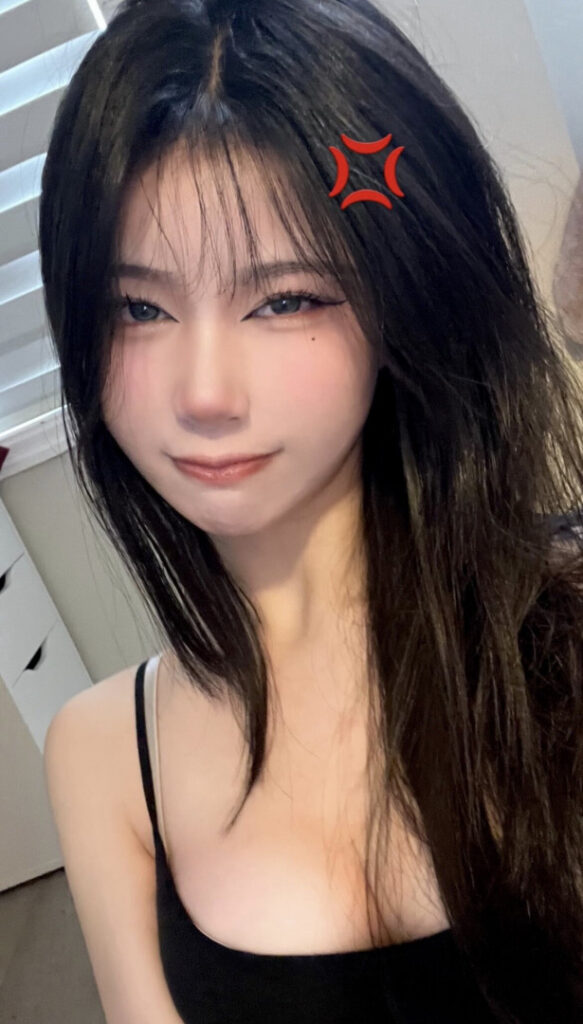 TikTok – Asian – Teen – Dabinohh/dabiiiiiny – Nude