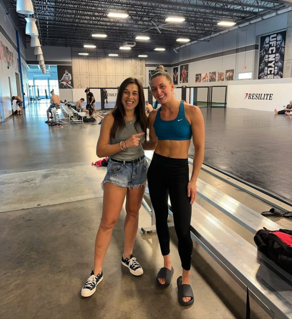 Instagram – Dakota Ditcheva – Nude