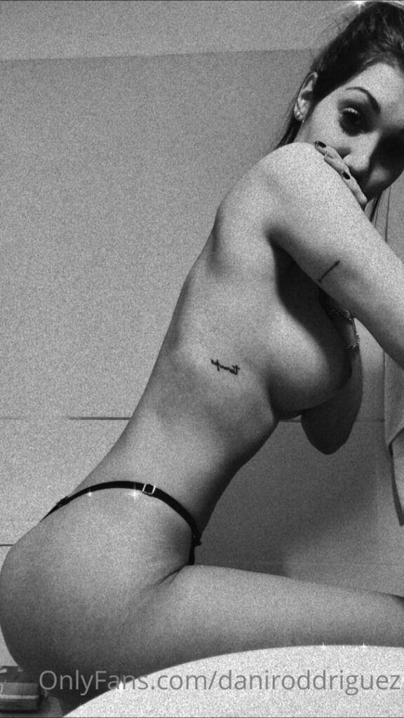 OnlyFans – Latina – daniroddriguez – cafecito – argentina – Nude Leaks