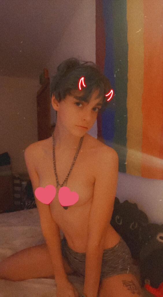 Trans – FtM – Teen – Dannygaypuppy – Nude Leaks