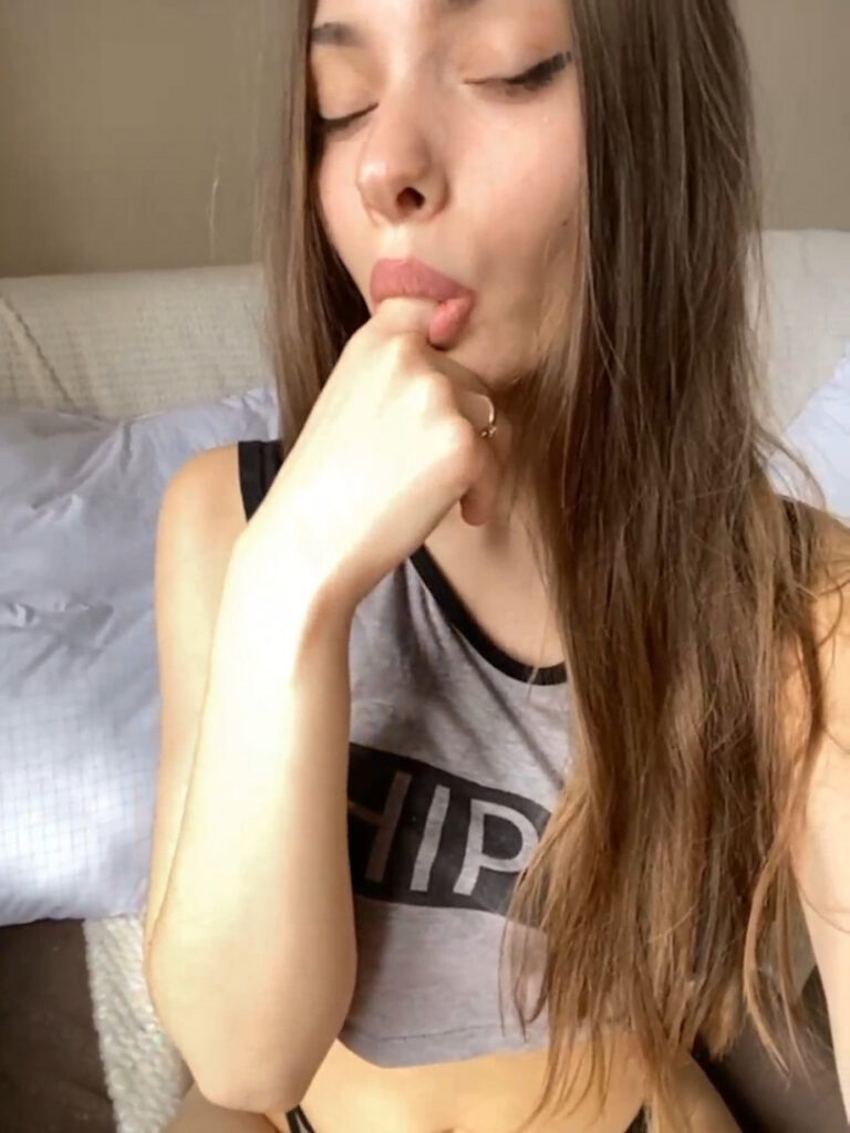 Cam Girls – dark-secret/dark_secret/your-fairy – Nude