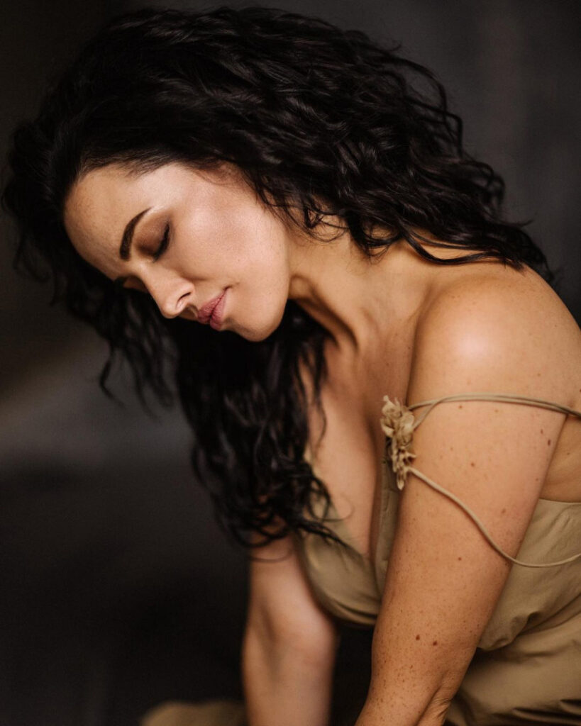 Celeb – MILF – Dasha Astafieva – Nude