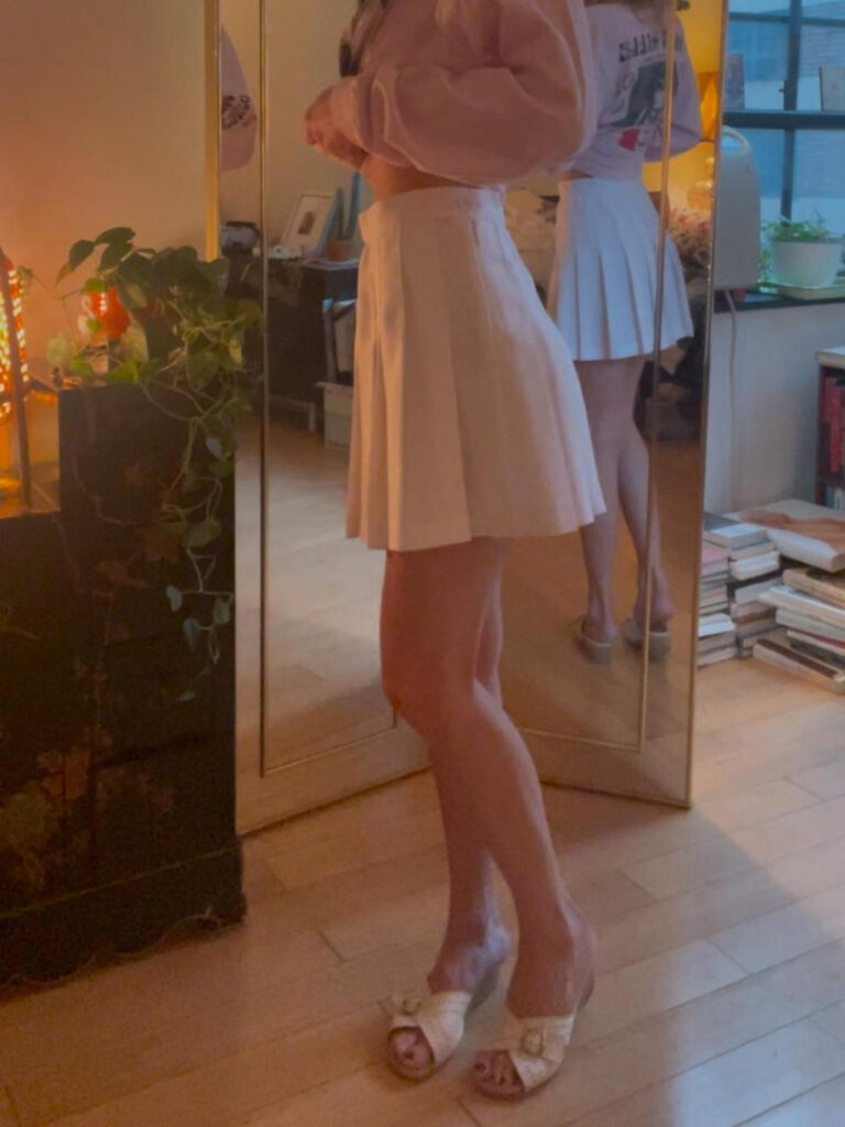 Celeb – Dasha Nekrasova – Nude