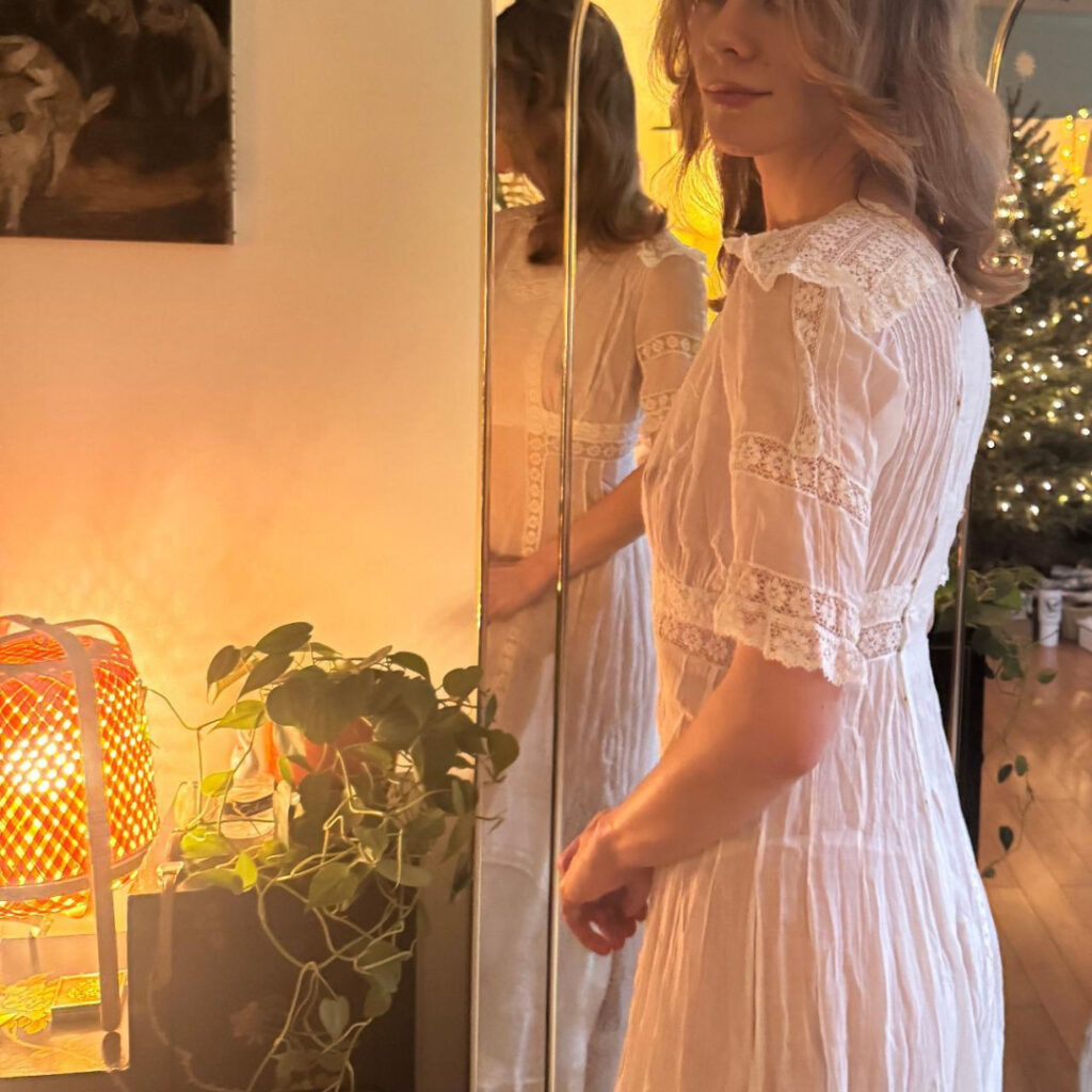 Celeb – Dasha Nekrasova – Nude