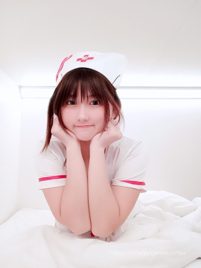 Instagram – Asian – Indonesian – Dea Marella (@deamarella33) – Nude