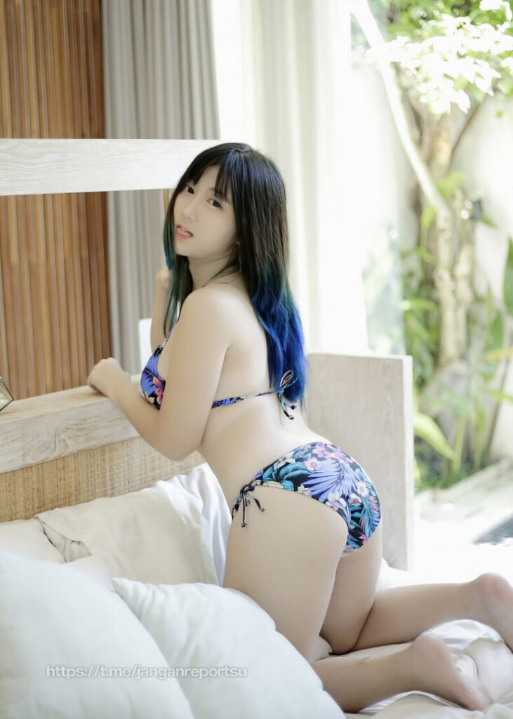 Instagram – Asian – Indonesian – Dea Marella (@deamarella33) – Nude