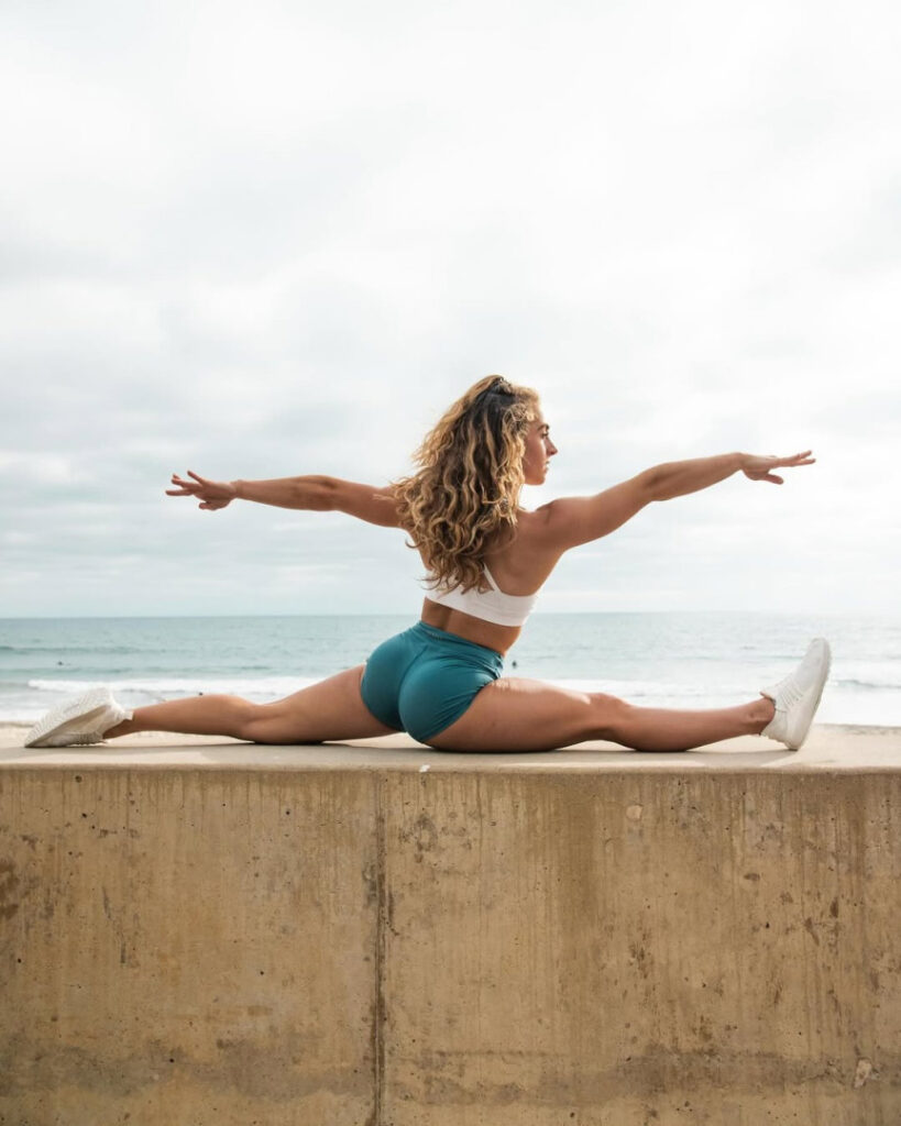 Instagram – Demi Bagby – Nude