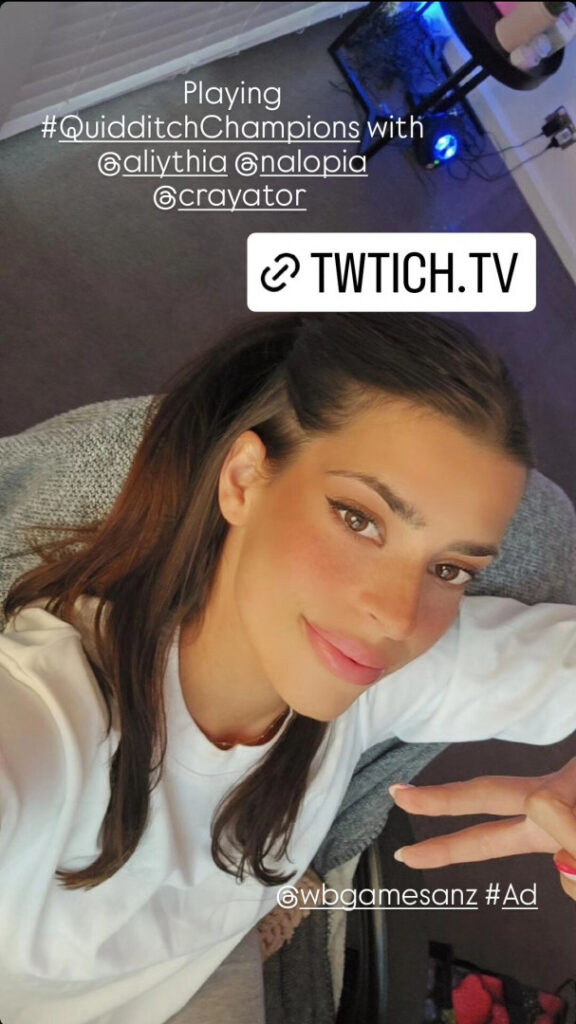 Twitch – Develique – Nude