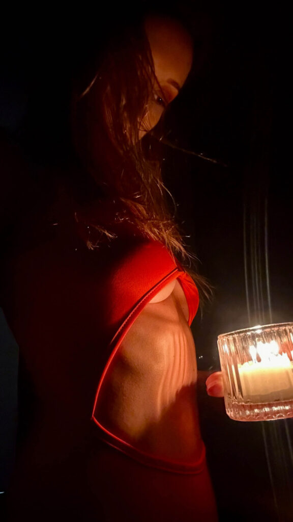 Twitch – DJMissShelton – Nude