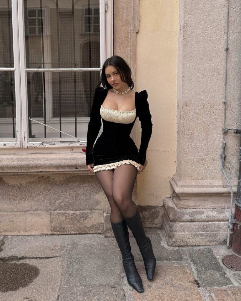 Instagram – Doina Barbaneagra – Nude