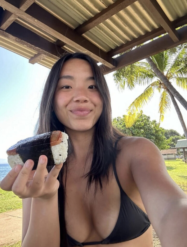 Instagram – Asian – eatingalonediaries – Nude