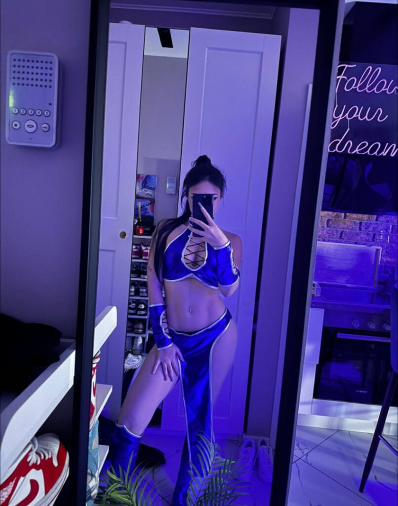 Twitch – ekatze007 – Nude