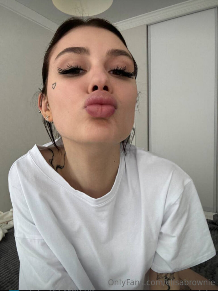 OnlyFans – elisabrownie – Nude Leaks