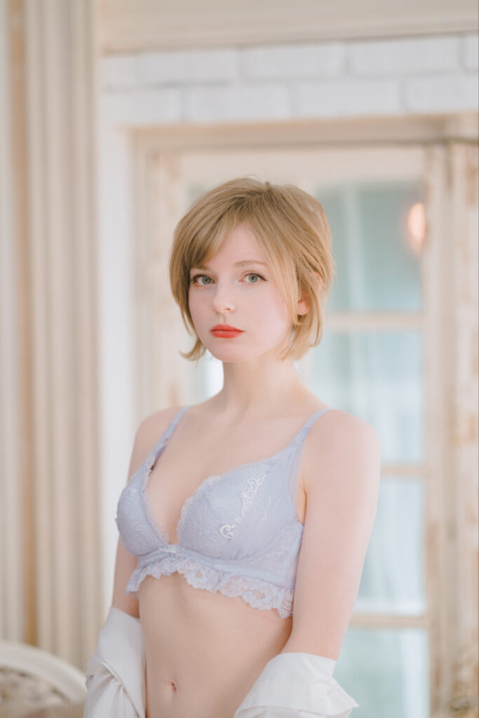 Patreon – Ella Freya – Nude