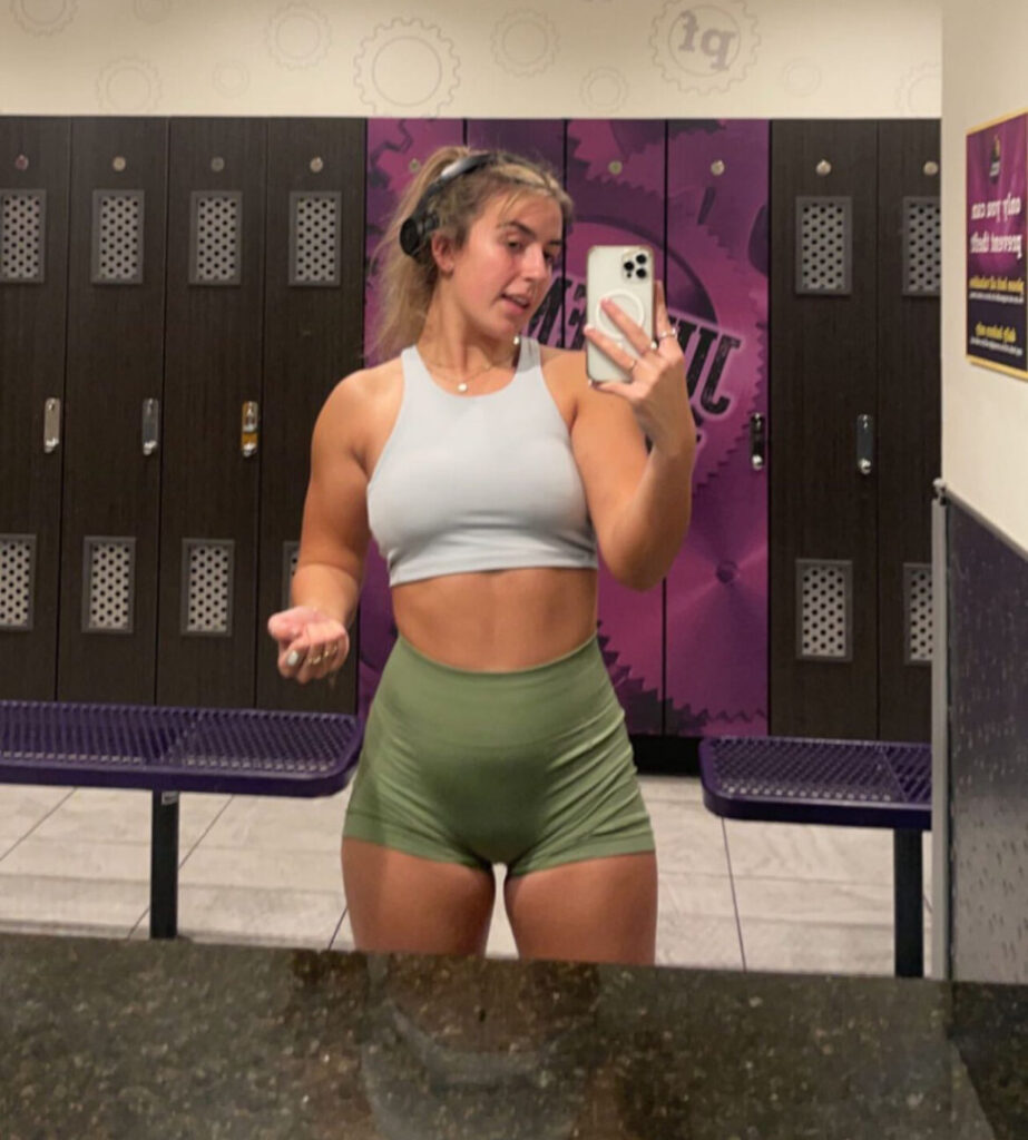 TikTok – Instagram – Ellebabics – Nude Leaks