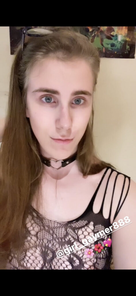 OnlyFans – Fansly – Trans – Femboy – Ellis Angel  girlgaymer – Nude Leaks