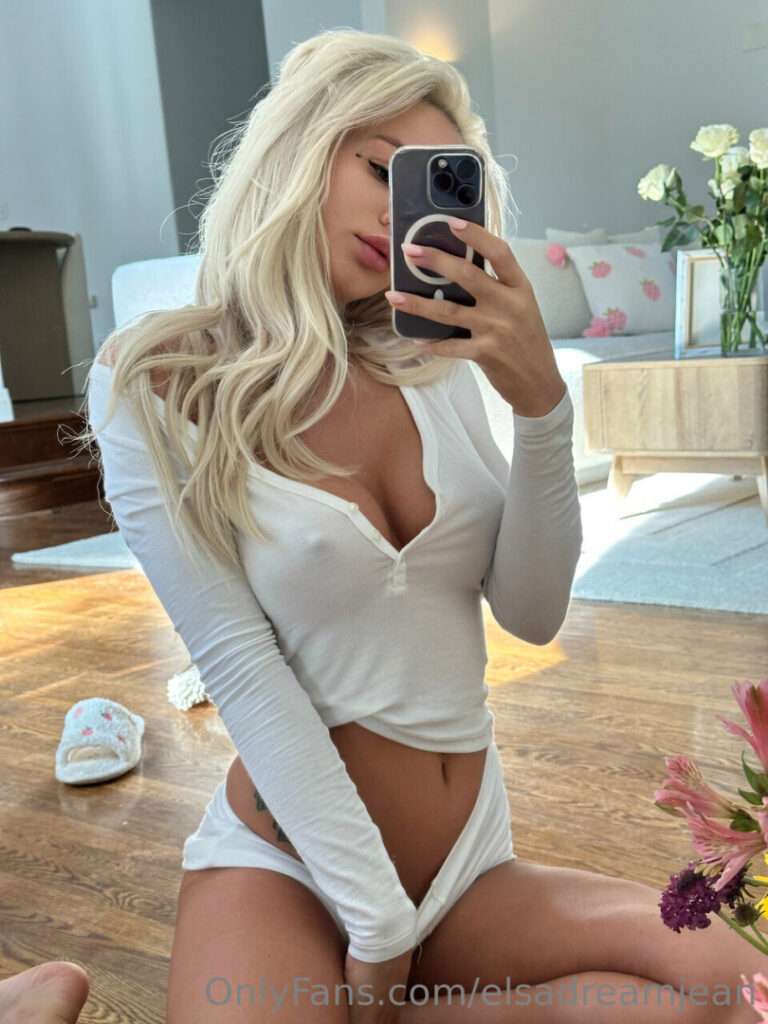 OnlyFans – Elsa Jean / elsadreamjean – Nude