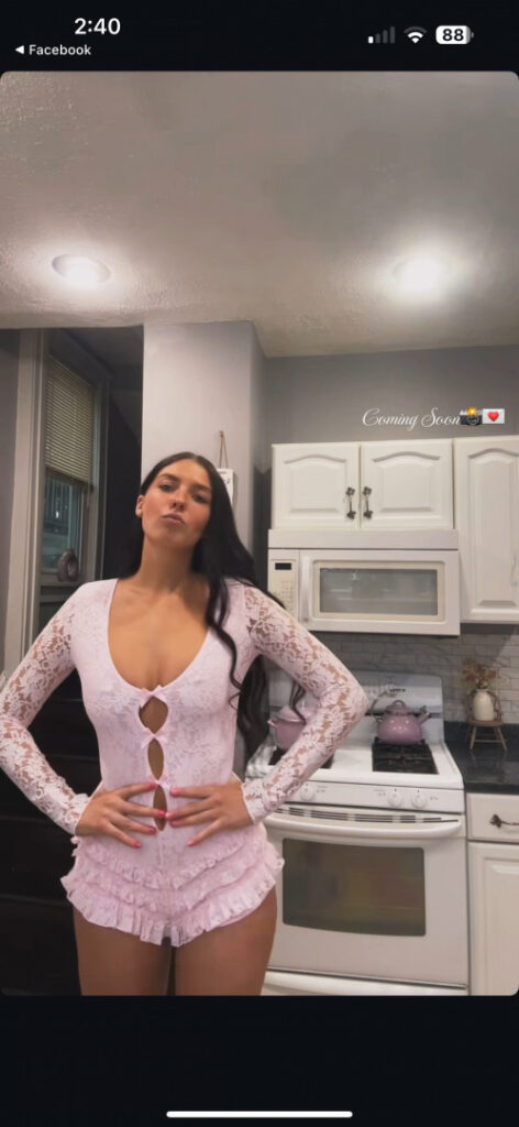 TikTok – Instagram – Emily Weiland – Nude