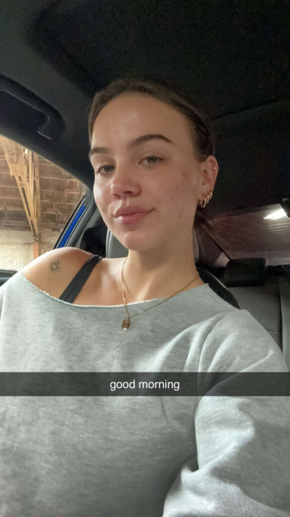 TikTok – Instagram – Emma Brooks – Nude