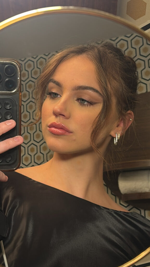 TikTok – Instagram – Emma Brooks – Nude