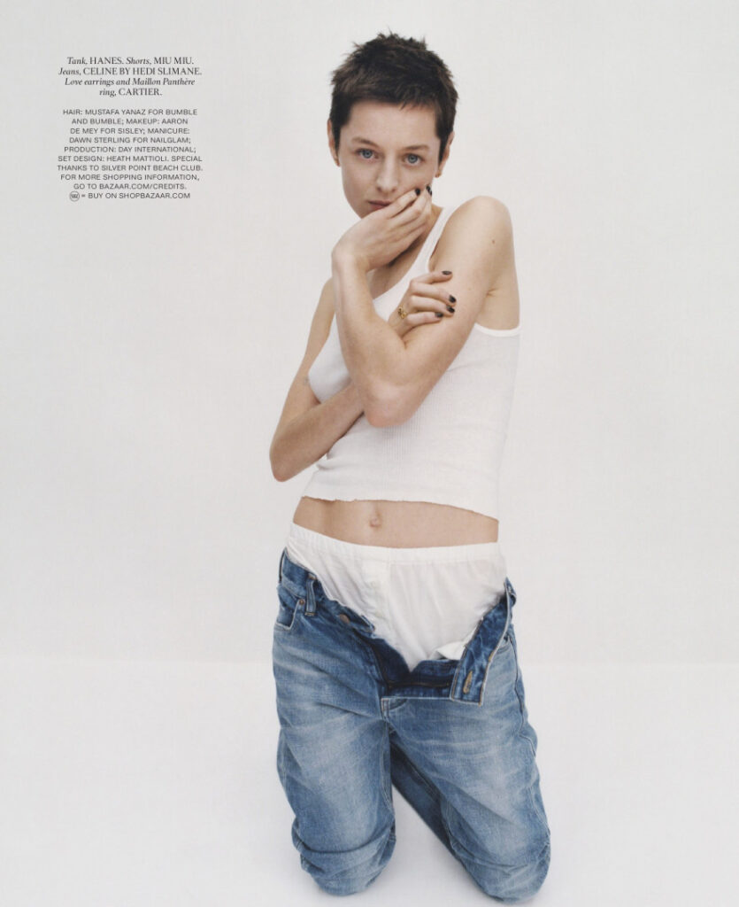 Celeb – Emma Corrin – Nude