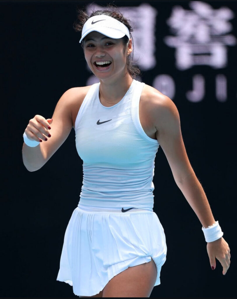 Celeb – Teen – Emma Raducanu – Nude